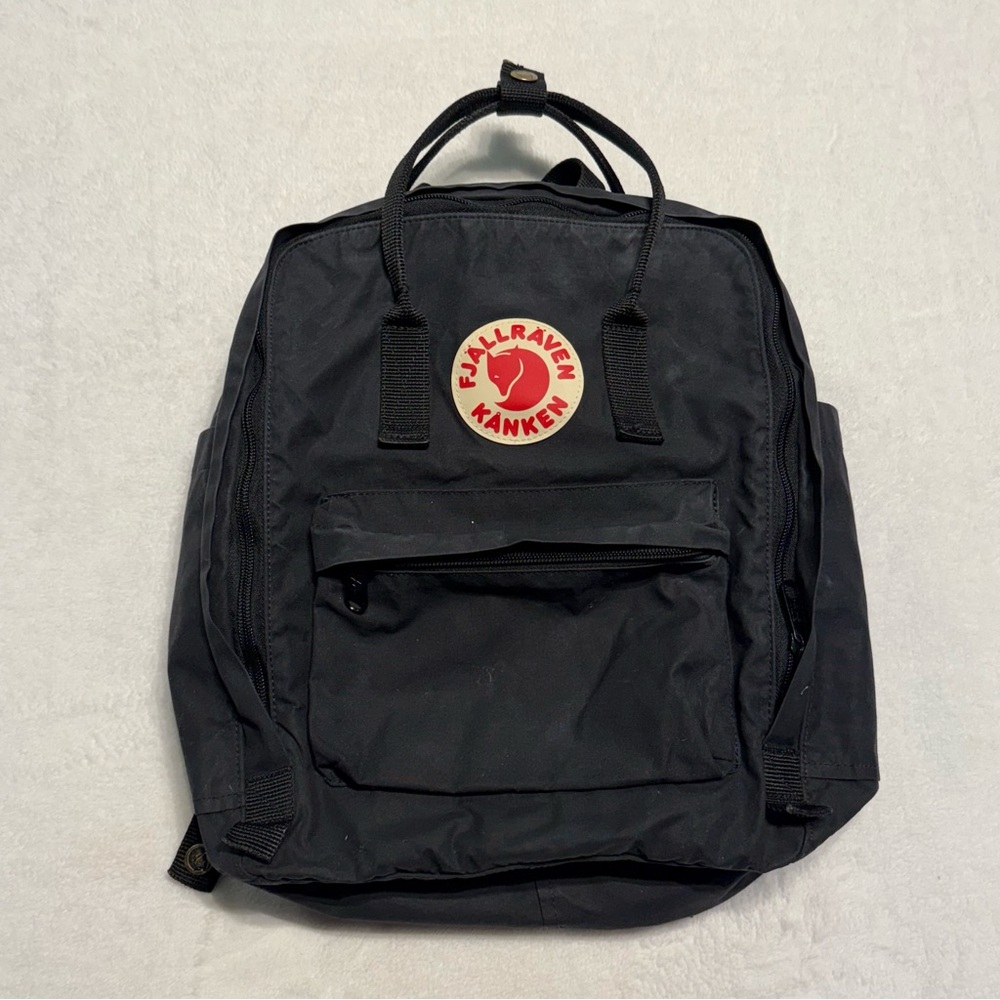 Fjallraven Kånken Backpack Black Daypack